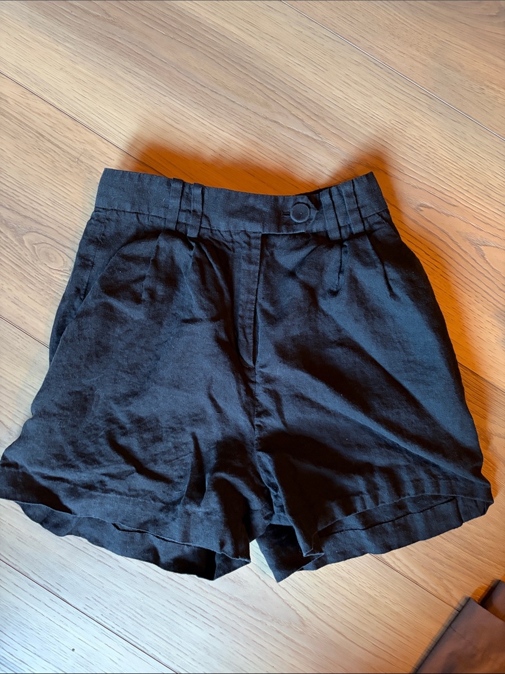& Other Stories Linen Black Shorts